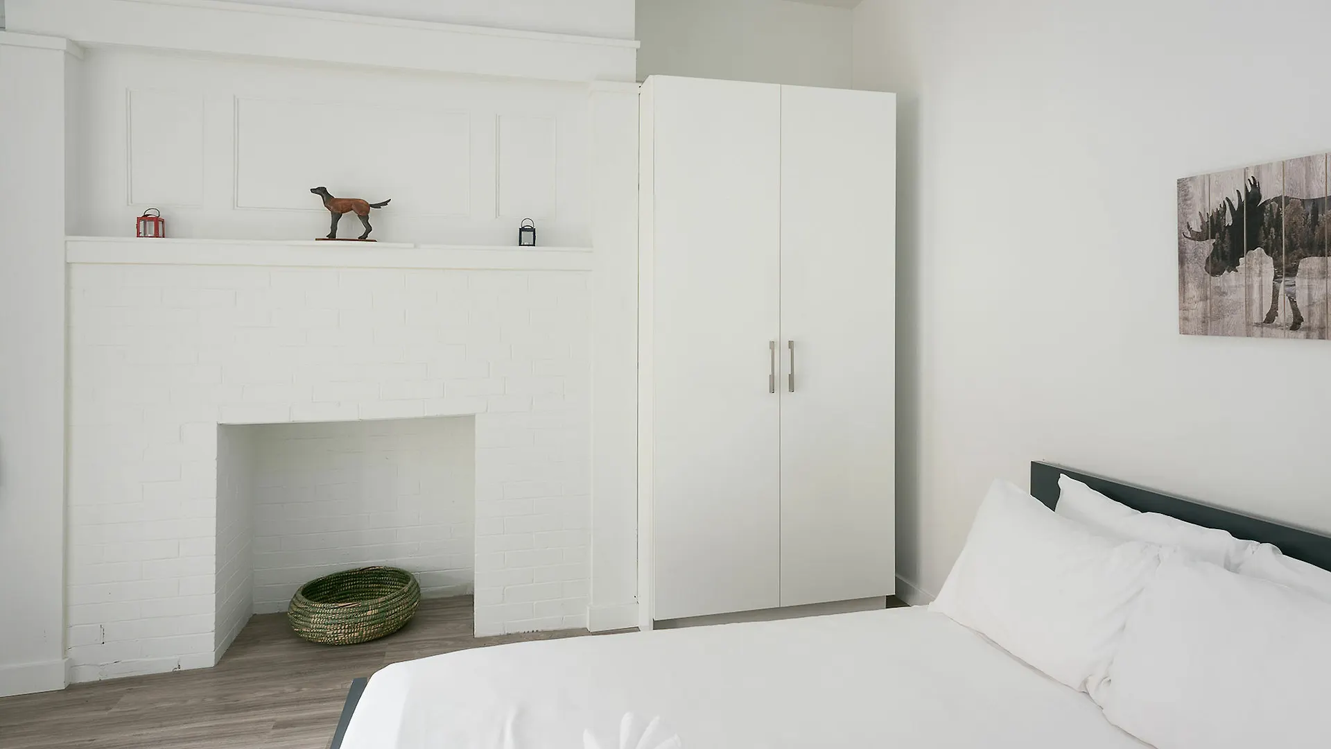 Bohemian 1Br In Downtown Mtl By Sonder Apartment Montreal Canada